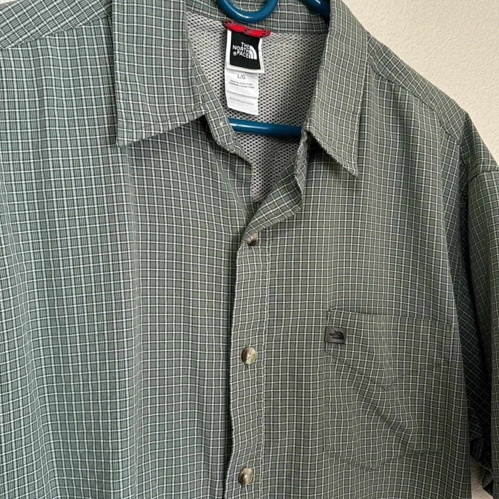 The North Face Short Sleeve Button Up Shirt